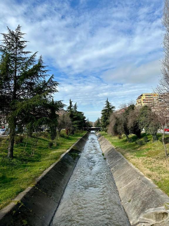 Mia Lake Apartament Tiranë Eksteriør bilde